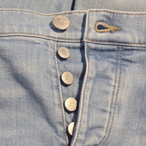LOFT Womens Mid Rise Light Wash Buttonfly Boyfriend Denim Jeans Size 30 / 10 - Picture 6 of 10